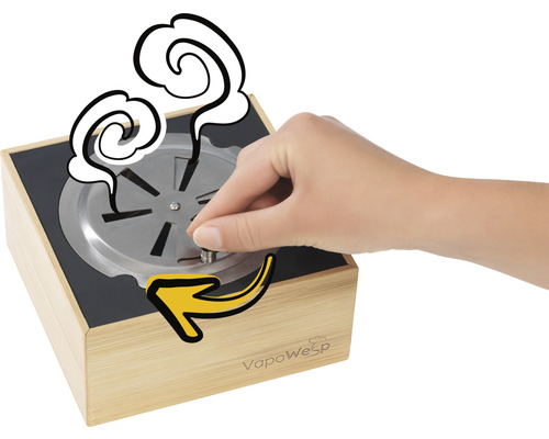 Insektenschutzbox aus Bambus mit Metalleinsatz und Handbedienung