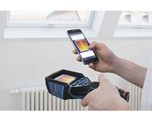 Détecteur thermique Bosch Professional connecté à un smartphone pour les mesures de température