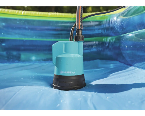 GARDENA Pompe submersible sans fil pour eau propre 2000/2 18V P4A avec  batterie rechargeable