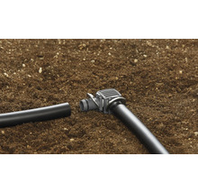 Raccord de tuyau d''irrigation sur terre