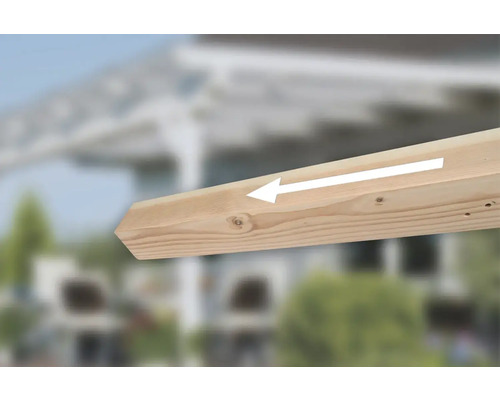 Poutre en bois avec flèche indiquant la direction