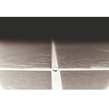 Carreaux avec goutte d''eau sur joint
