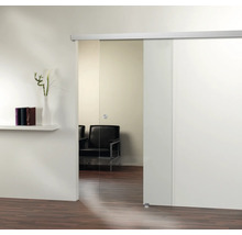 Scène d''intérieur avec porte coulissante en verre