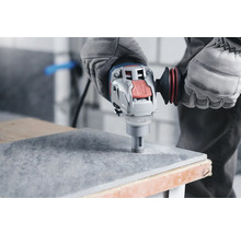 Fliesenbohren mit Winkelschleifer und Bohrkronenaufsatz