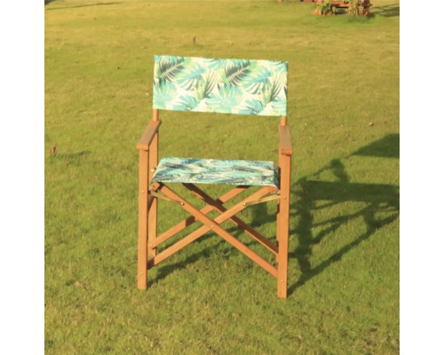 Regiestuhl aus Holz mit Stoffbezug mit Pflanzenmuster für den Außenbereich