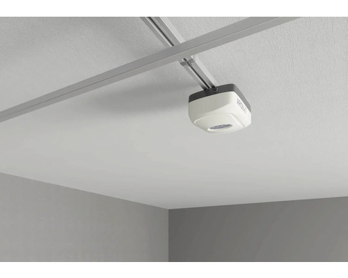 Garagentorantrieb an der Decke montiert