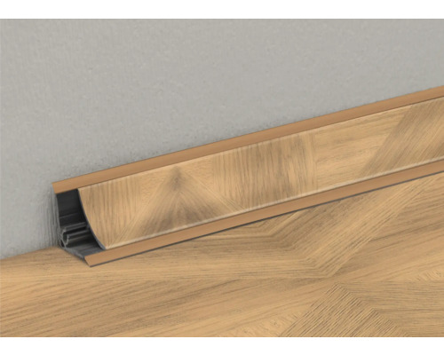 Plinthe en bois avec fixation par clip au mur