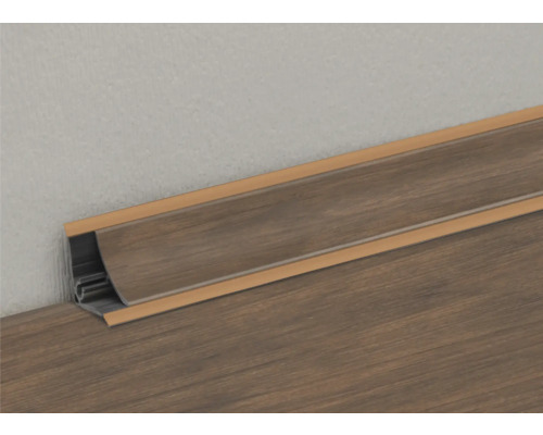 Plinthe avec fixation à clip pour l''aménagement intérieur