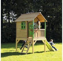 Kinderspielhaus aus Holz mit Rutsche und Leiter im Garten