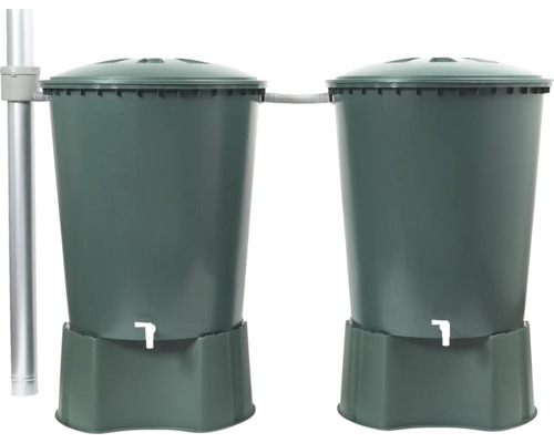 Deux récupérateurs d''eau de pluie connectés avec accessoires pour l''arrosage du jardin