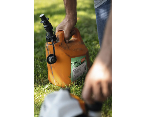 Bidon Stihl pour mélange de carburant avec embout de remplissage