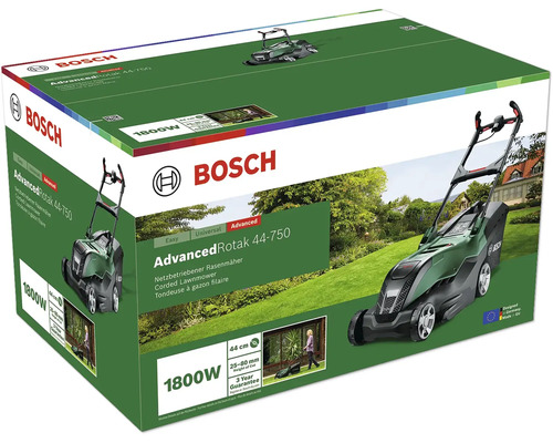 Verpackung eines Bosch Advanced Rotak 44-750 kabelgebundenen Rasenmähers mit 1800 Watt Leistung