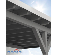 Detailansicht eines Holzterrassenüberdachs mit Remmers Logo