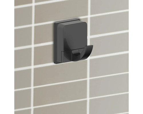 Schwarzer Bademantelhaken zur Wandmontage