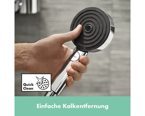 Handbrause mit Quick Clean Funktion in der Hand gehalten