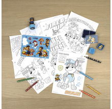 Set de coloriage avec motifs Pat'' Patrouille, comprenant des crayons, des autocollants, une gomme et un tampon