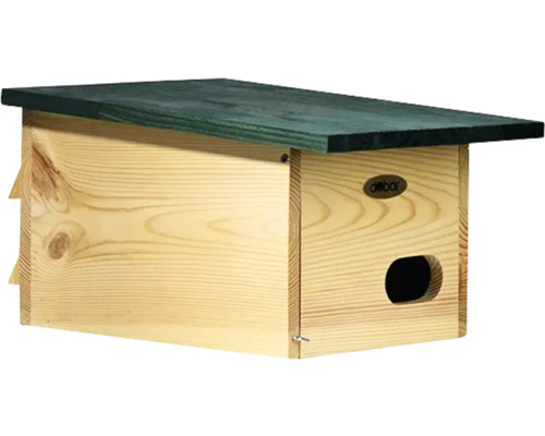 Nistkasten aus Holz mit Dach