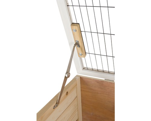 Vue détaillée d''un clapier ouvert avec couvercle en treillis et charnière