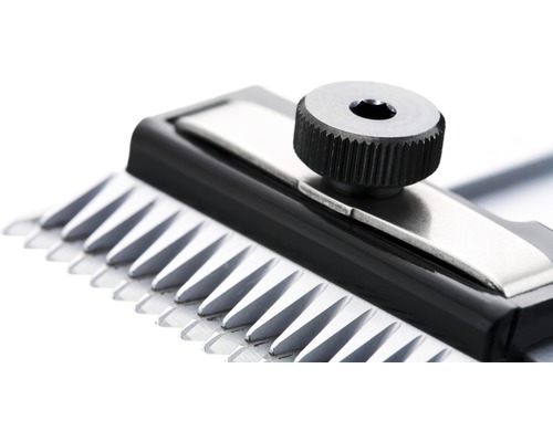 Detailaufnahme einer Schermaschine mit Einstellrad