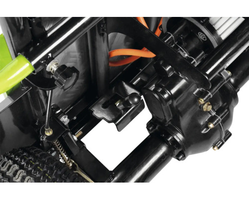 Gros plan sur la suspension du moteur d''un appareil à moteur