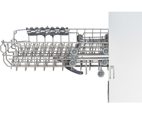 Lave-vaisselle avec panier à vaisselle sorti