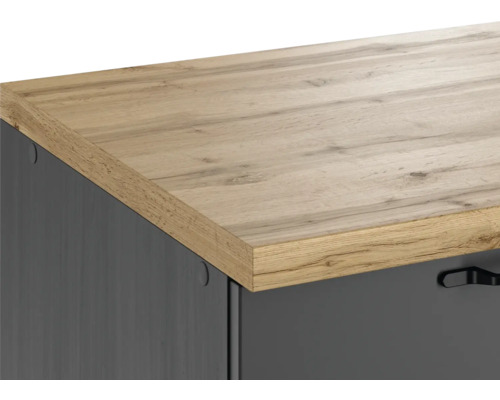 Gros plan d''une commode avec surface en bois et tiroir