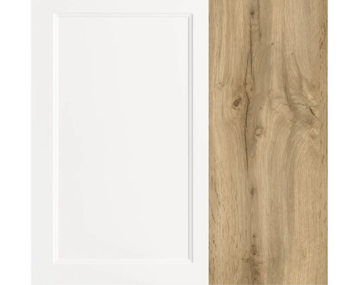 Façade de cuisine avec cadre blanc et décor bois