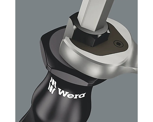 Logo Wera sur le manche d''un cliquet avec logement hexagonal