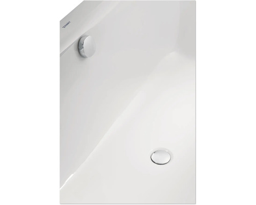 Detailansicht eines weißen Duravit Waschbeckens mit verchromtem Ablaufventil und Überlauf