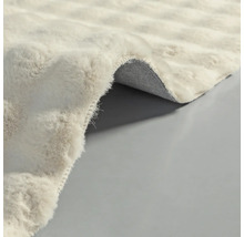 Tapis moelleux à poils longs