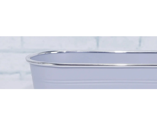 Detailansicht eines Pflanzgefäßes