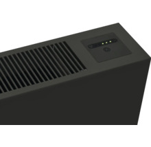 Convecteur électrique avec panneau de commande et grille d''aération.