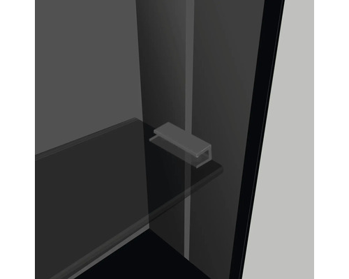 Gros plan d''une étagère en verre dans un meuble de salle de bains