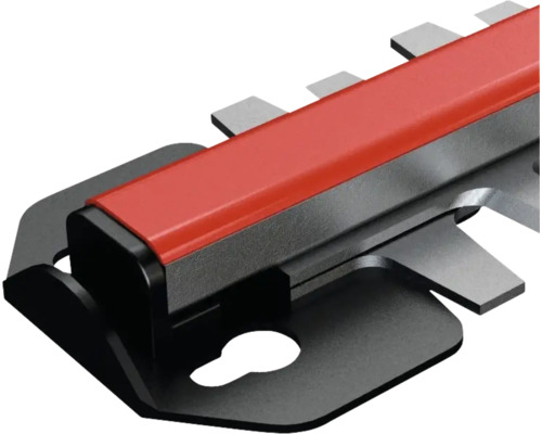 Detailaufnahme einer Heckenscherenklinge