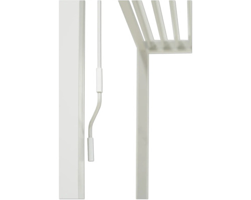 Vue détaillée d''un coffre de volet roulant avec sangle de commande