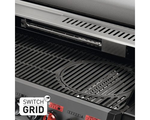 Detailansicht eines Gasgrills mit Grillrost und Infrarotbrenner