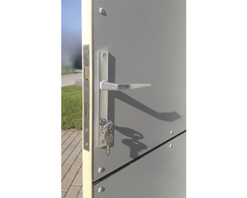 Vue détaillée d''une porte avec serrure, clé et poignée