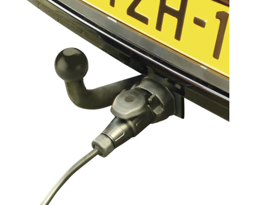 Anhängerkupplung mit Kabel am Auto