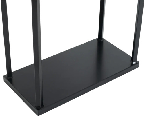 Vue détaillée d''une étagère métallique noire