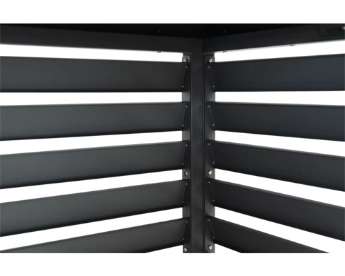 Detailansicht einer Aluminium-Pergola mit Lamellen