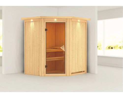 Sauna d''angle en bois avec porte en verre et éclairage intérieur.