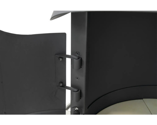 Vue détaillée d''un fourneau avec porte ouverte et charnières visibles