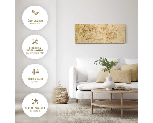 Salon avec panneau mural, canapé, table et décorations. Les symboles indiquent une conception écologique, une installation facile, des formats variables et une aptitude aux personnes allergiques.