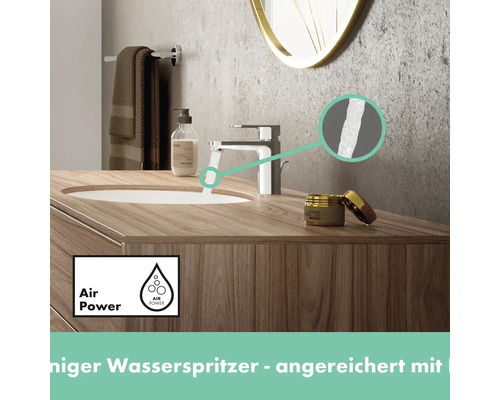 Waschbecken im Badezimmer mit Armatur und Air Power Symbol für einen luftangereicherten Wasserstrahl.
