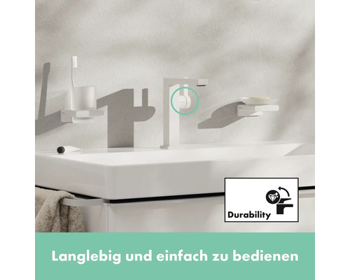 Waschbeckenarmatur im Badezimmer mit Symbol für Langlebigkeit