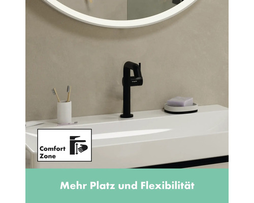 Waschtischarmatur in einem modernen Badezimmer mit Comfort Zone Symbol für Bewegungsfreiheit.