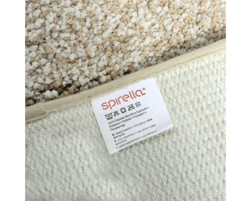 Spirella Logo mit Pflegehinweisen und Materialangabe: 100 Prozent Polyester Microfaser Supersoft