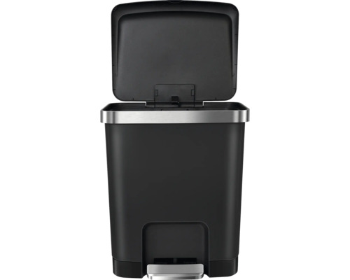 Offener, schwarzer Treteimer mit silberfarbenem Rand und Fußpedal