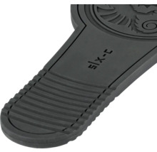 Detailansicht einer schwarzen SIX-C Schuhsohle mit Profil