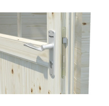 Vue détaillée d''une porte en bois avec poignée et serrure argentées